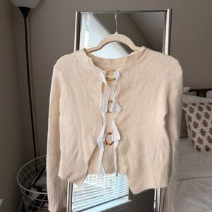 Cashmere & linen open back top